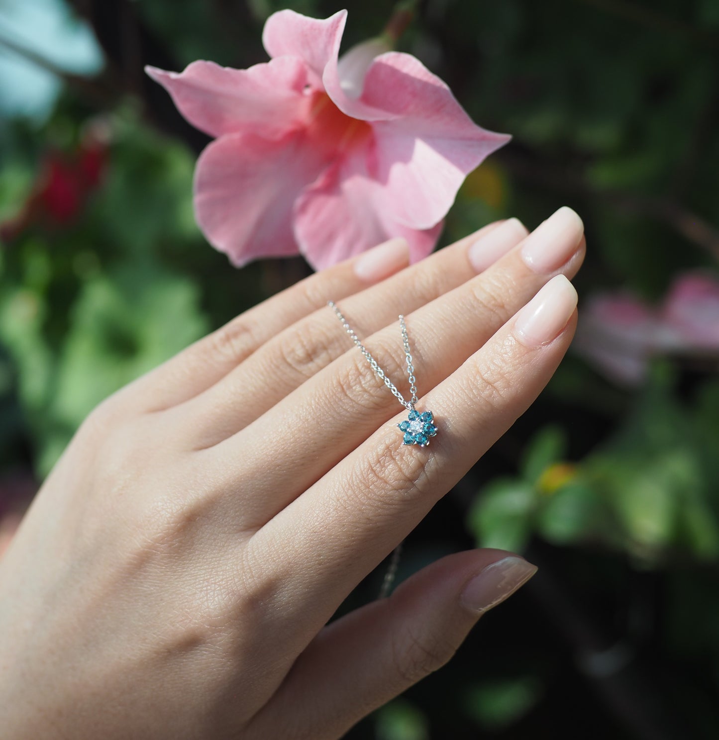 Blossom N1003S Necklace | Silver Tone