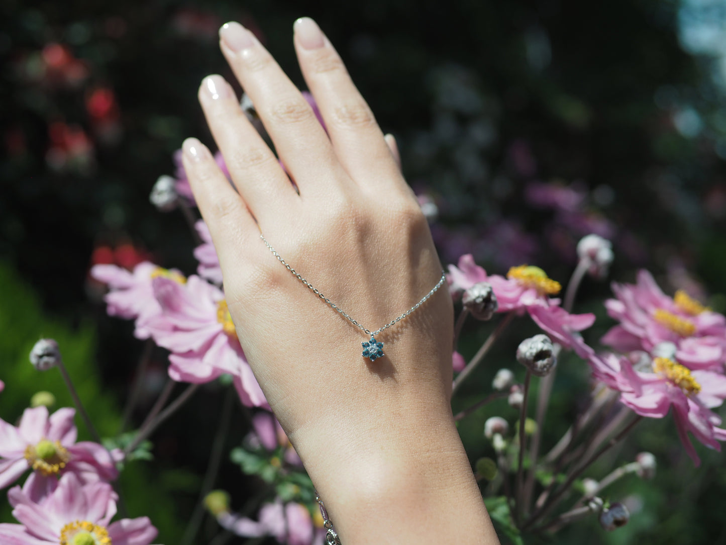 Blossom N1003S Necklace | Silver Tone