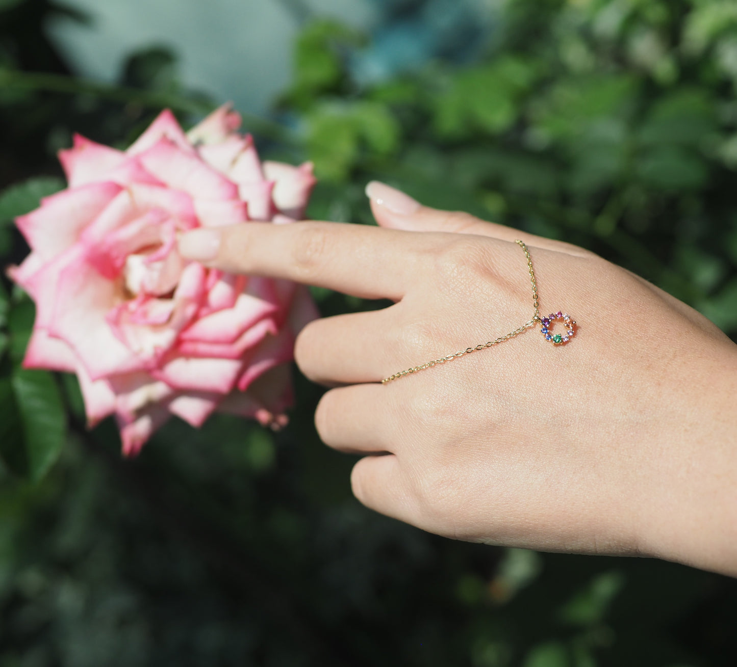 Unity N0810Y Necklace | Gold Tone