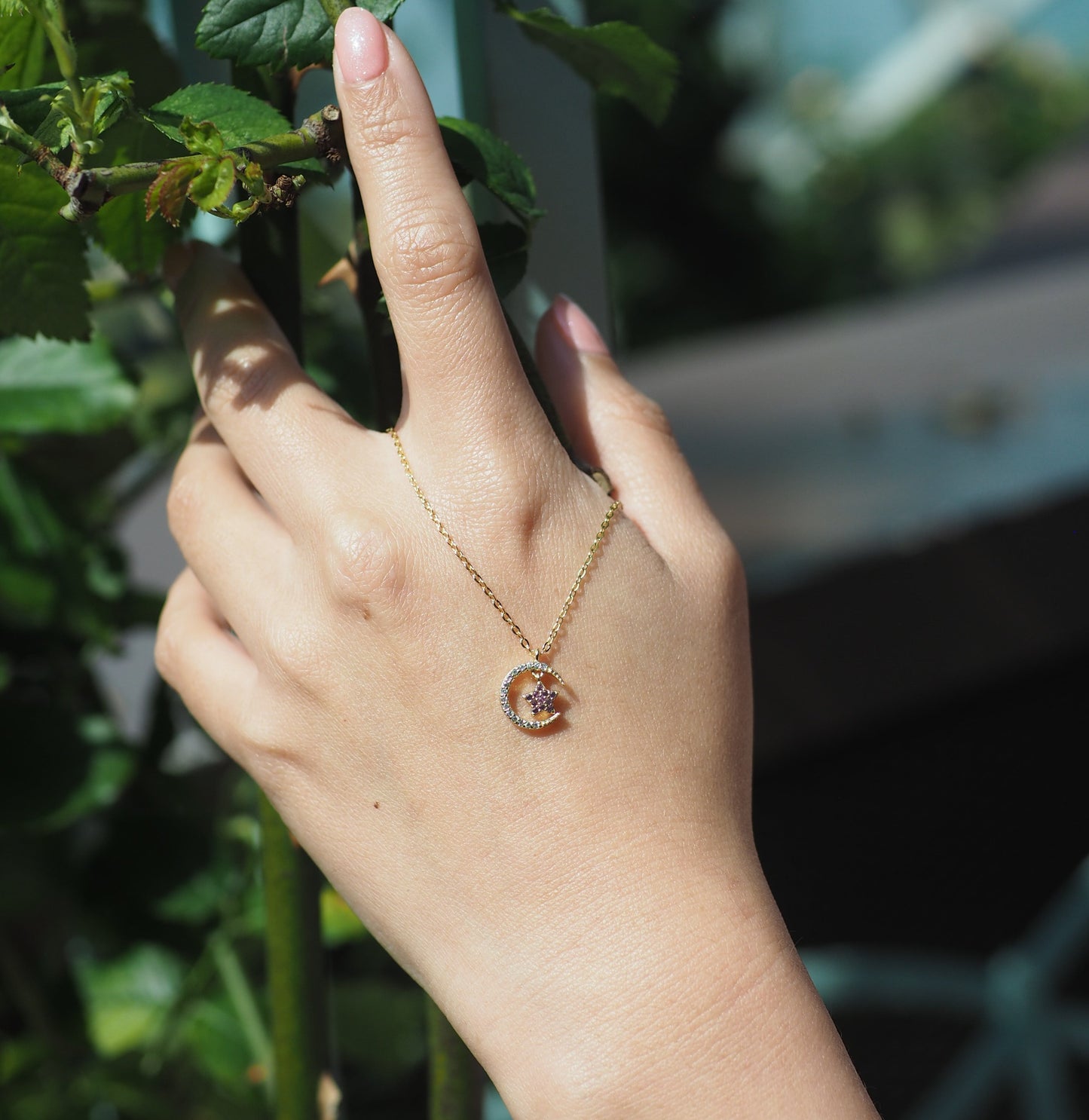 Stargaze N0909Y Necklace | Gold Tone