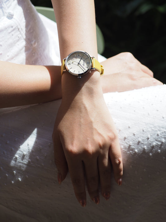 Light Layers & Little Details: Everyday Style for Warmer Days